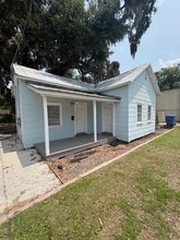 Building Photo - 2524 Norwich St