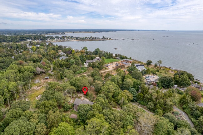 Building Photo - 150 West Ln