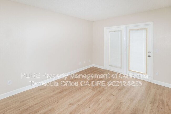 Foto del edificio - 209 Conifer Dr