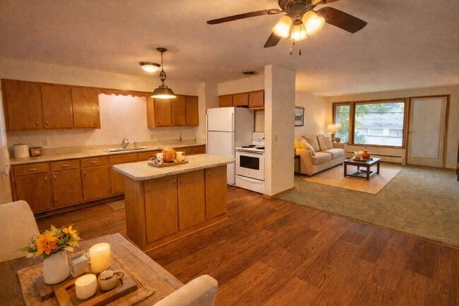 Foto del edificio - 2402 Fremont Ave