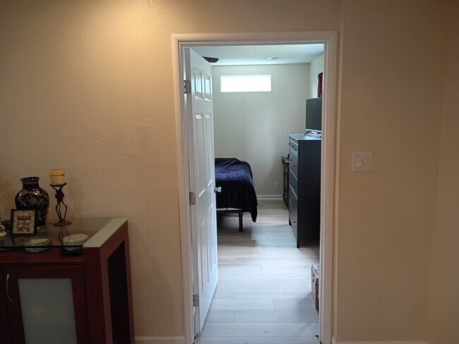 Foto del edificio - 10512 Glenview Way