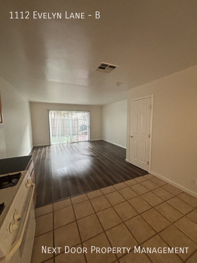 Photo - 1112 Evelyn Lane-B Apartment