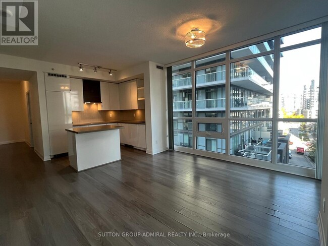 Building Photo - 60 Annie Craig Dr