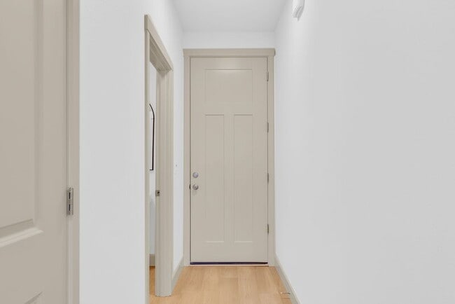 Foto del edificio - 2115 NW 17th Pl