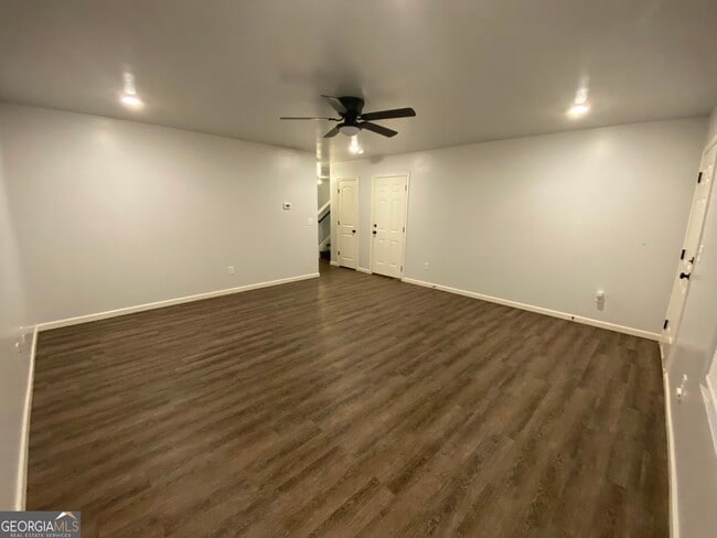 Building Photo - 764 Dove Tree Ln