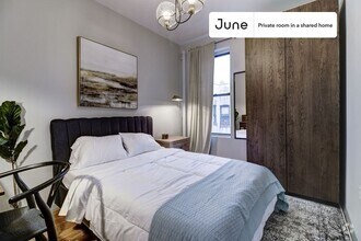 Building Photo - Private bedroom in 4 bed/1 bath Home