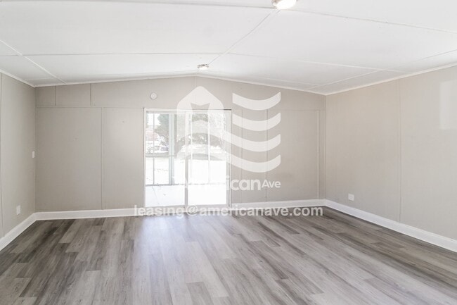 Building Photo - 114 Garland Terrace