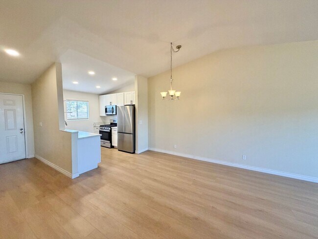 Foto del edificio - Experience the Best of University and Norm...