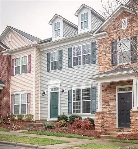 Photo - 13935 Waverton Ln Townhome