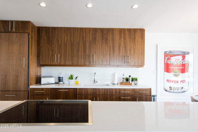 Foto del edificio - 7319 E Northland Dr