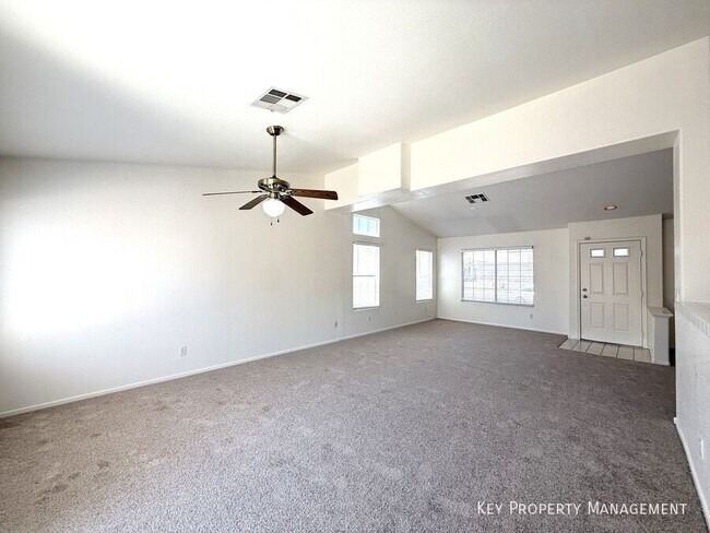 Building Photo - 8870 Haviland Rd