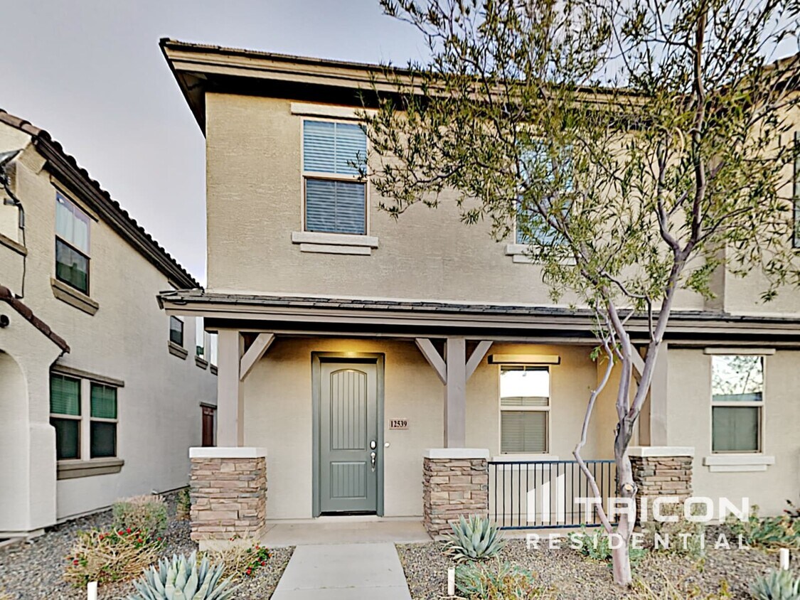 Primary Photo - 12539 W Hummingbird Terrace