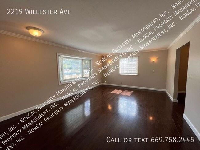 Building Photo - 2219 Willester Ave