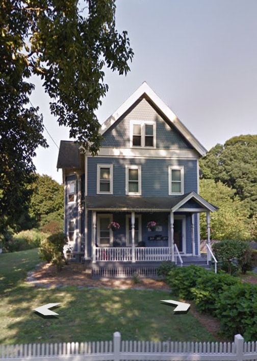 Building Photo - 261 Naubuc Ave