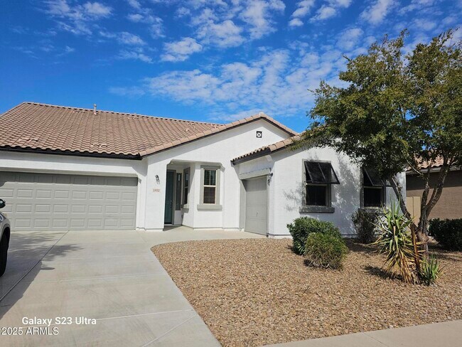 Foto del edificio - 1932 E Ravenswood Dr