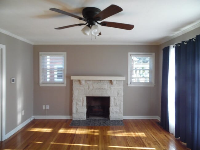 Photo - 801 Marcellus Dr House
