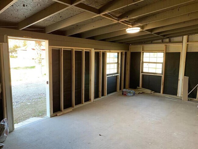 Building Photo - 8824 County Rd 414