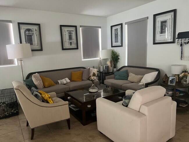 Foto del edificio - 2218 SE 2nd St