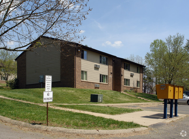 Foto del edificio - Pocatalico Village Apartments