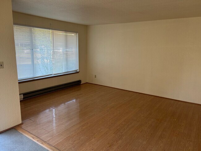 Foto del edificio - 9320 33rd Ave S