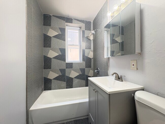 122 Wade St 1 - 126 Wade St