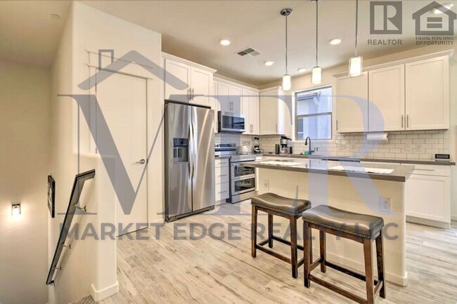 Building Photo - 2Bed/2.5Bath Town House at Kyrene/Chandler...