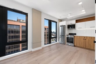 Building Photo - 56-62 W 125th St