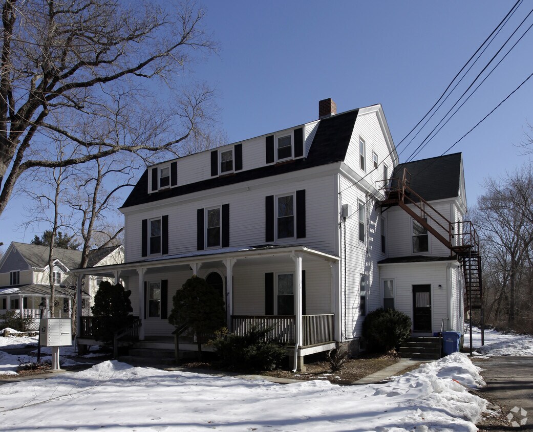 1749 South Rd, Kingston, RI 02881 Apartments in Kingston, RI