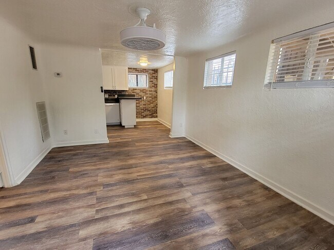 Foto del edificio - One Bedroom - Garfield District - Classic ...