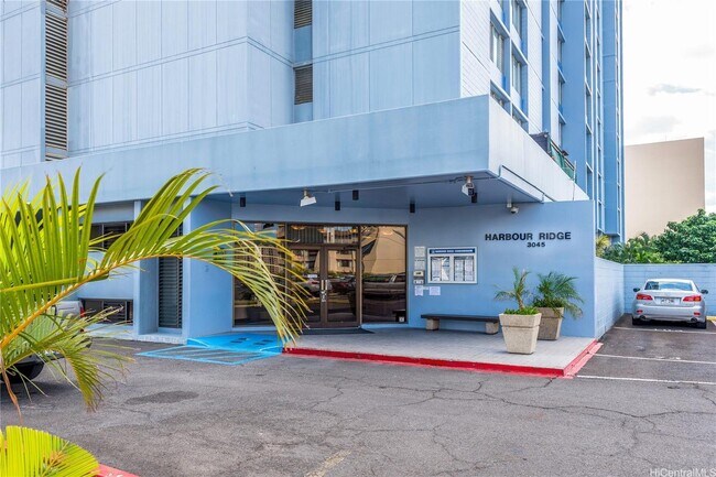 Foto del edificio - 3045 Ala Napuaa Pl