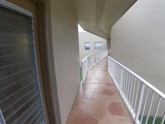 Foto del edificio - 854 Normandy Trail