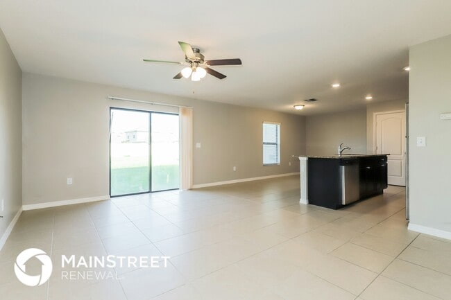 Building Photo - 2479 Caspian Dr