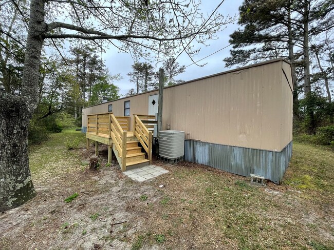 Foto del edificio - Charming 2-Bedroom, 2-Bath Mobile Home in ...