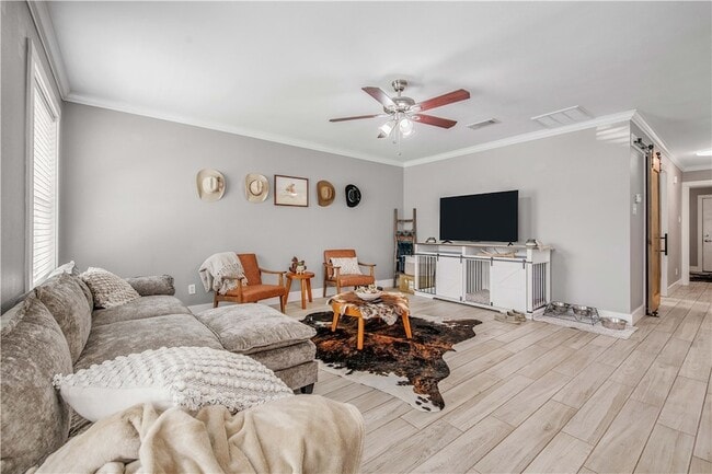 Building Photo - 1211 April Bloom