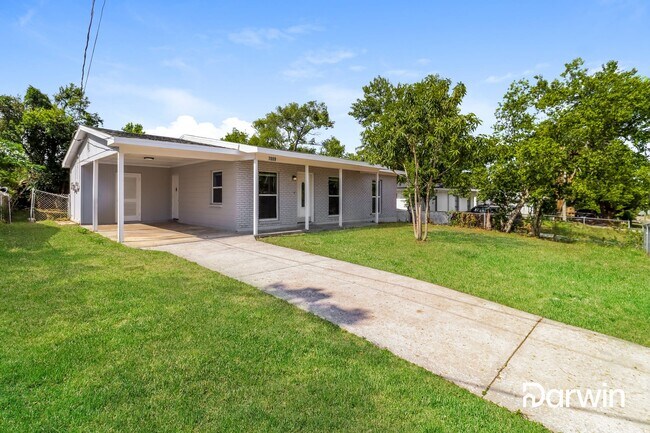 Foto del edificio - 7009 Aspen Avenue, Tampa, FL 33637