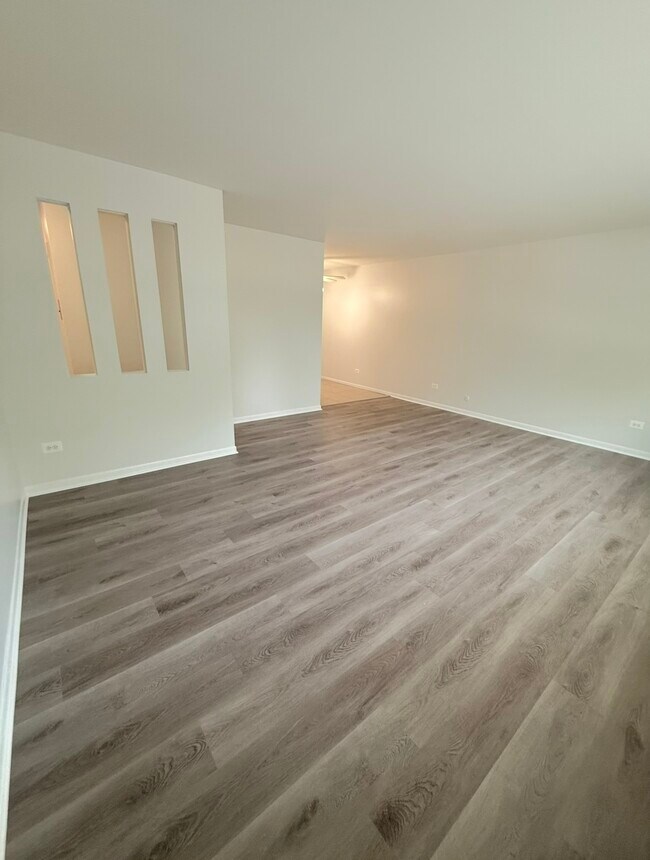 Foto del edificio - 700 McKinley Ave