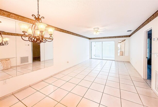 Foto del edificio - 2604 Woodgate Ln