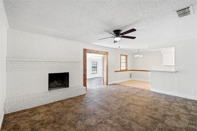Building Photo - 6929 Mccoy Dr