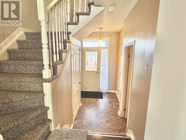 Photo du bâtiment - 38 Bridgestone Dr