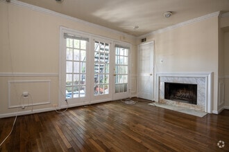 Building Photo - 4513 MacArthur Blvd NW