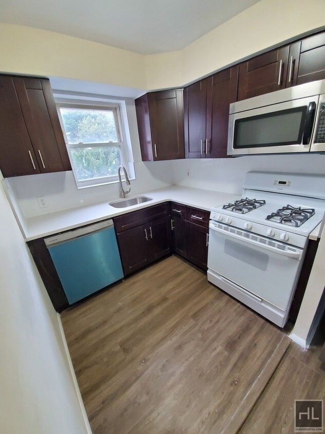 Foto principal - 110-41 62 DRIVE