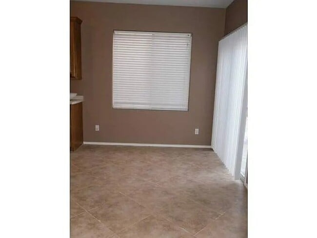 Foto del edificio - 6239 Dartington Hall St