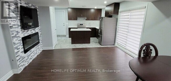 Building Photo - 165 Russell Creek Dr