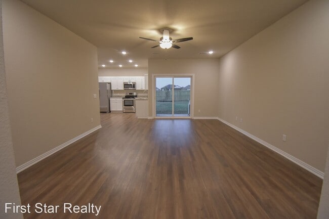 Foto del edificio - 3 br, 2 bath House - 340 Williams Court
