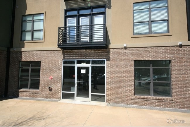 Primary Photo - The Lofts at 5300