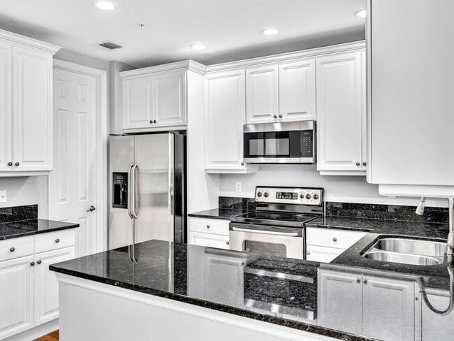 Photo - 2751 Ravella Way House