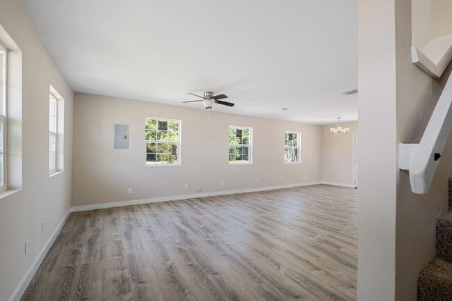 Building Photo - Your Dream Farmhouse Awaits in Elroy