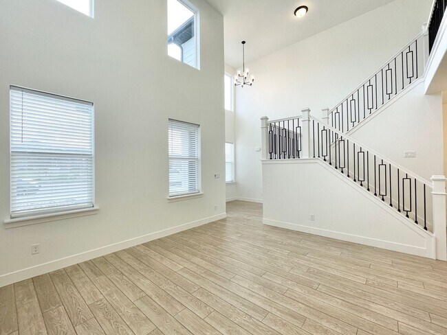 Foto del edificio - Gorgeous Townhome at Mountain Ridge!