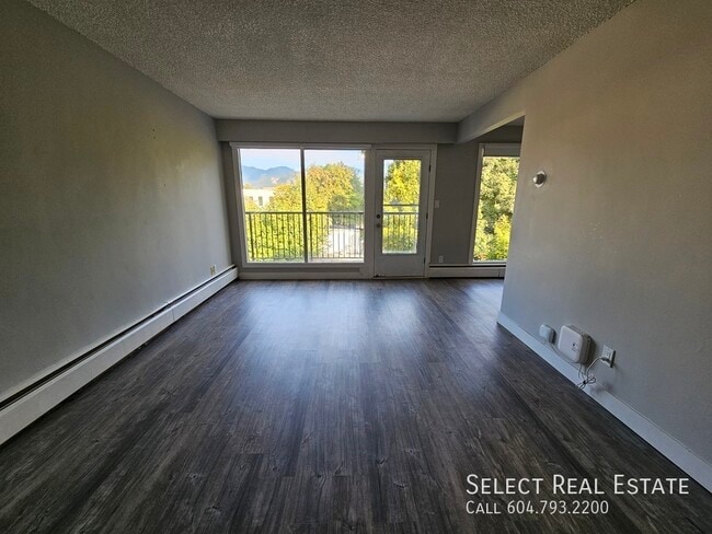 Building Photo - 46117 Gore Avenue11