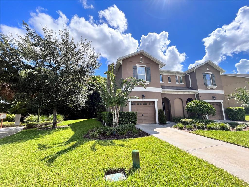 Foto principal - 1555 Peterson Pl
